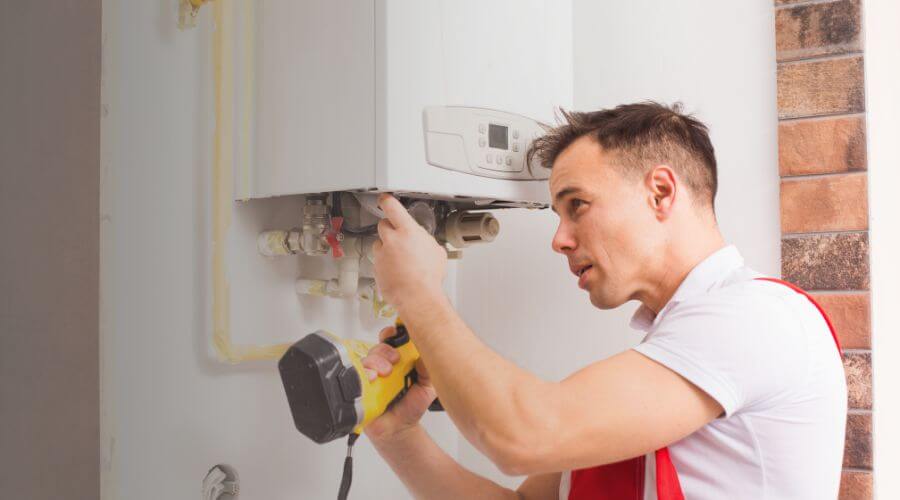 Professional Water heater repair in Traskwood, AR
